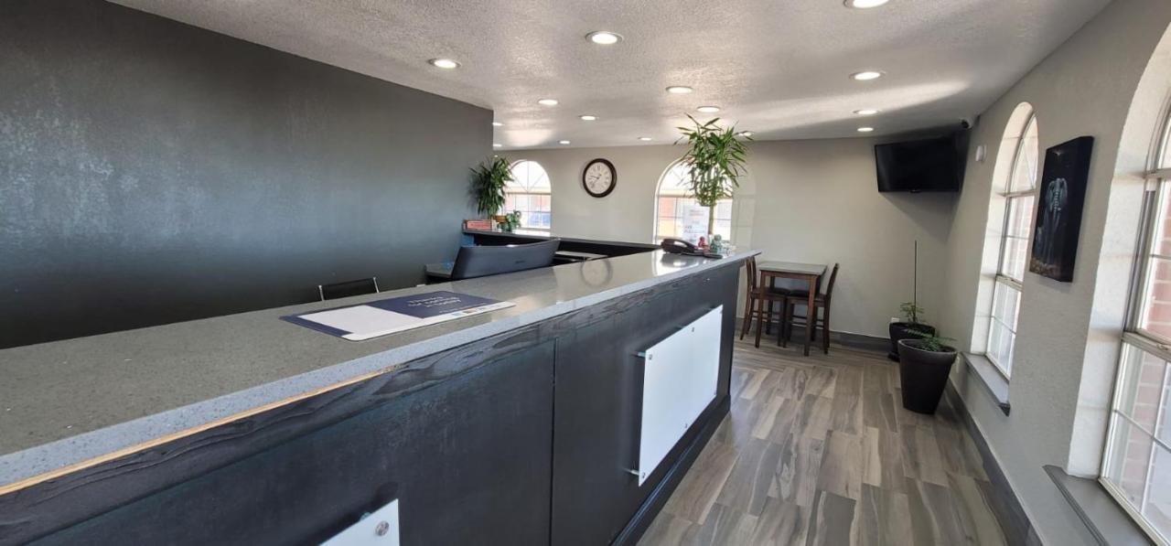 Green Country Inn Henryetta エクステリア 写真