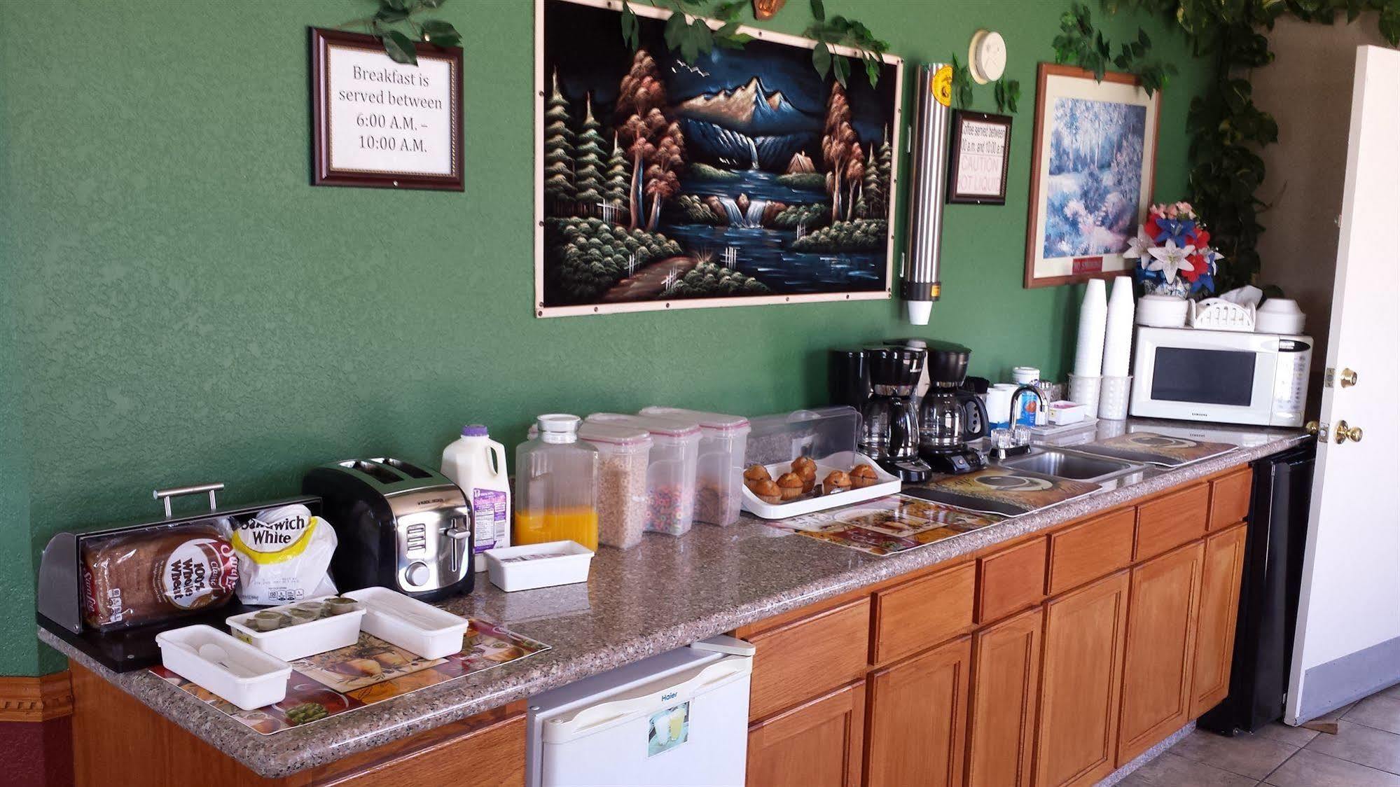 Green Country Inn Henryetta エクステリア 写真