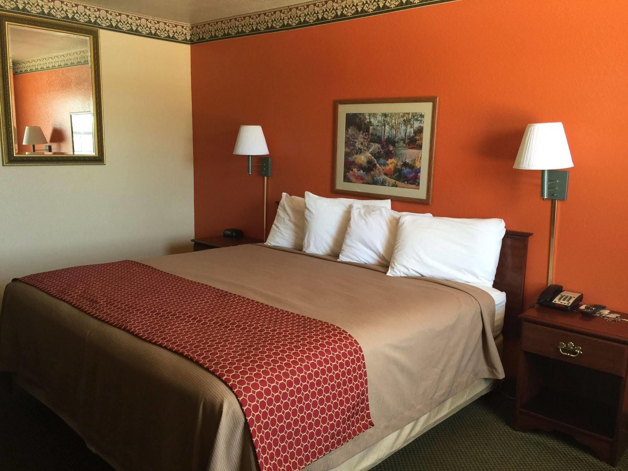 Green Country Inn Henryetta エクステリア 写真