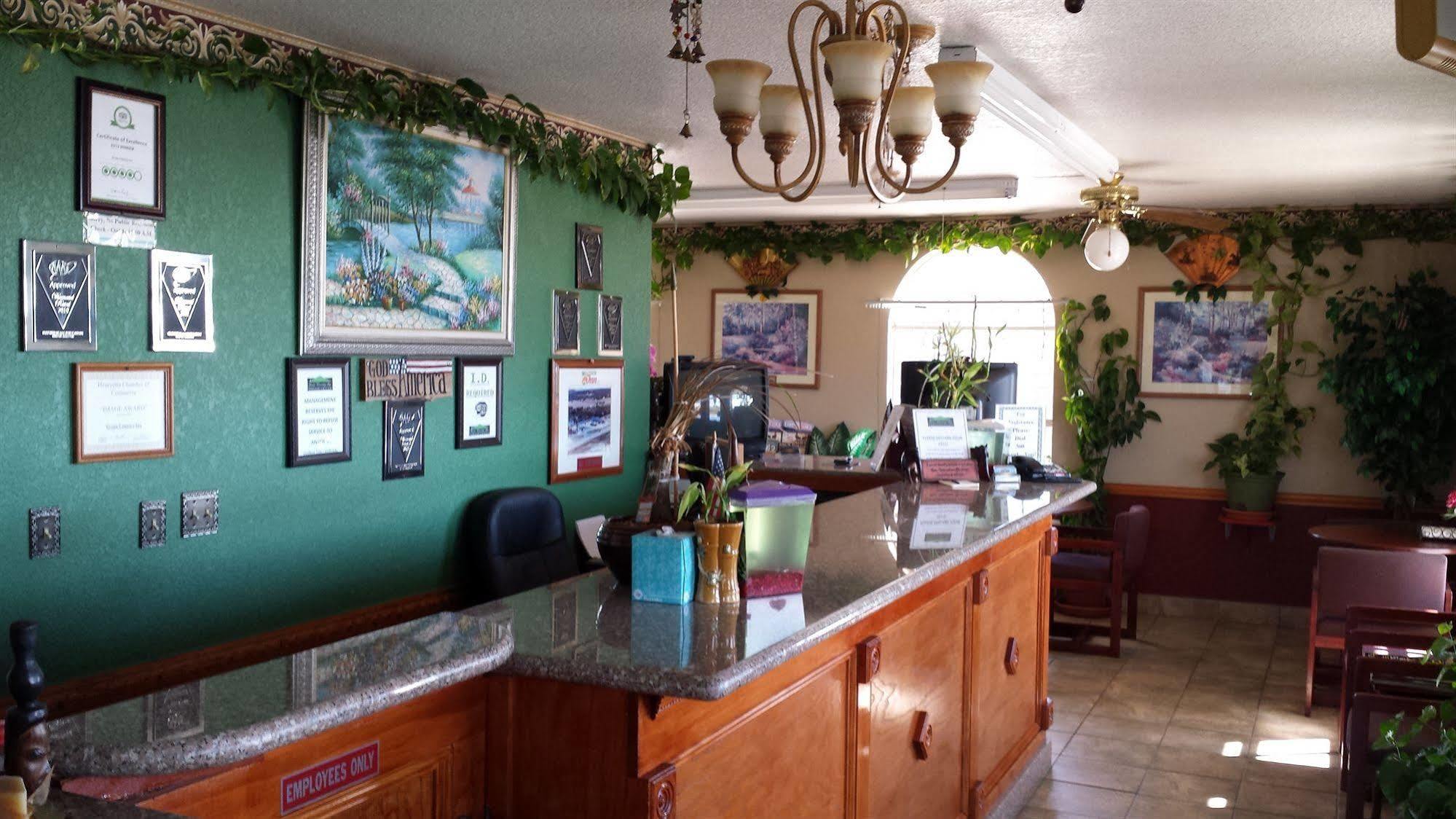 Green Country Inn Henryetta エクステリア 写真